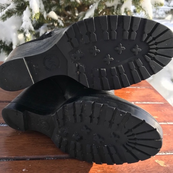 MK Black Boots - Picture 3 of 3